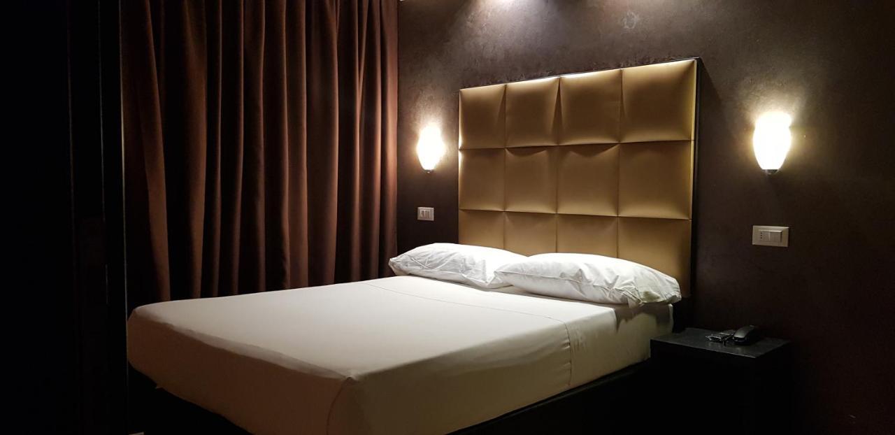 Leoni Hotel & Private Spa Città Sant'Angelo Eksteriør billede